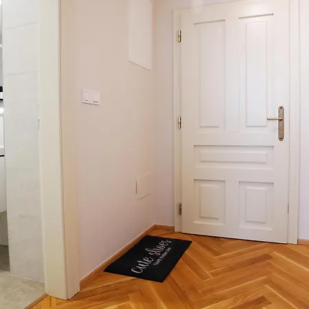 Luxemi Apartments I City Center Premium Studio Prague Room photo